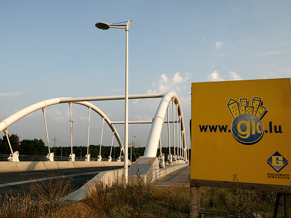 Le pont de Gasperich a été mis en place en un temps record de 48 heures.