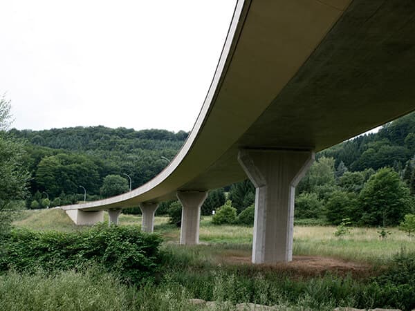 The Schoenfels interchange forms the junction of the Route du Nord with the CR102 to the southwest of Mersch.