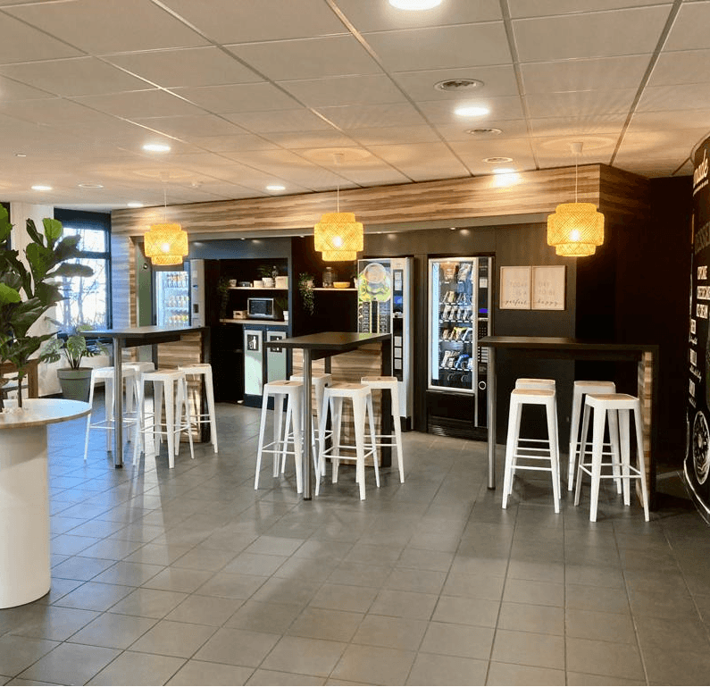 ACL_Cafeteria_3.jpeg