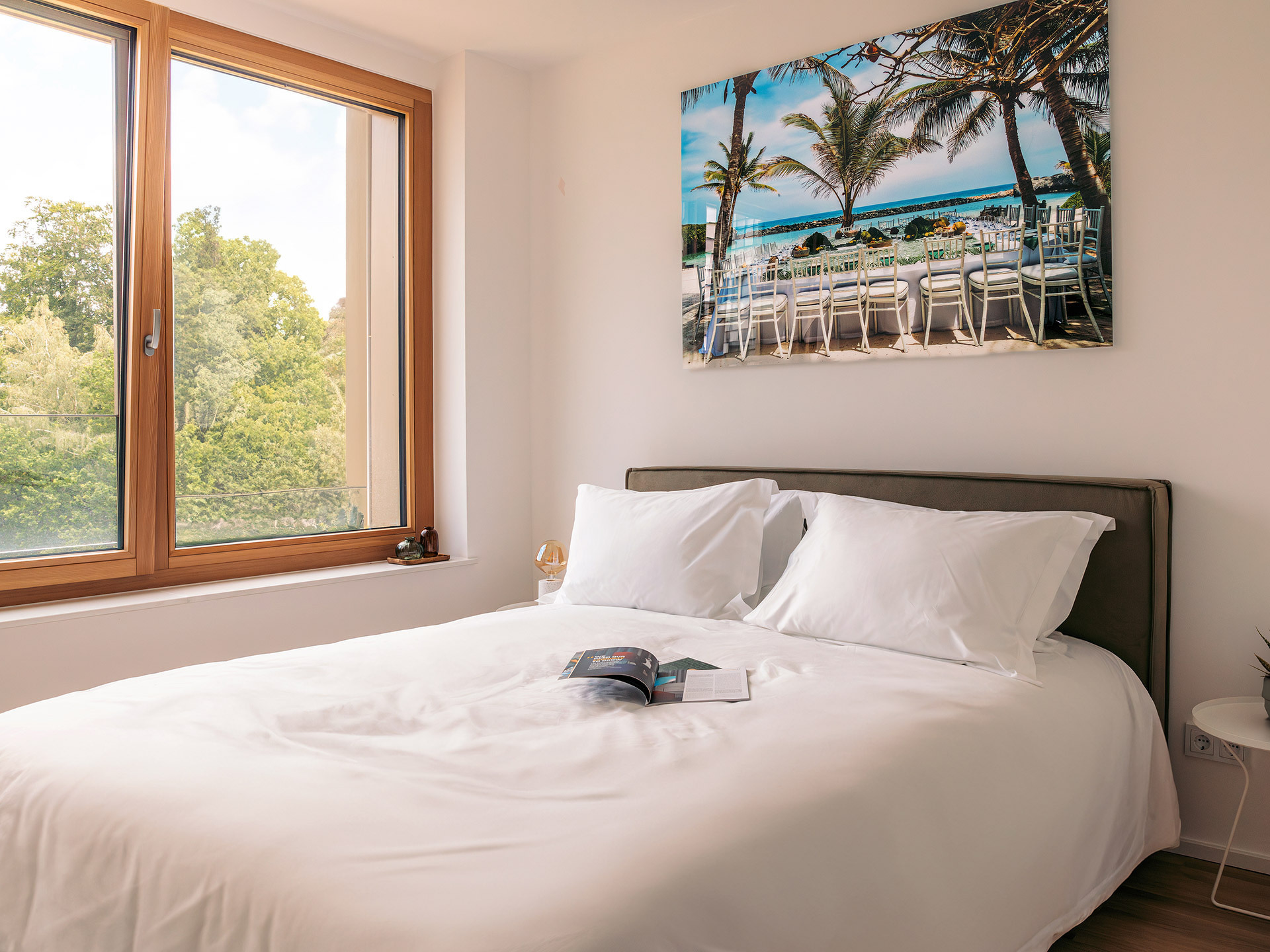 Escher_bedroom-copy-1.jpg