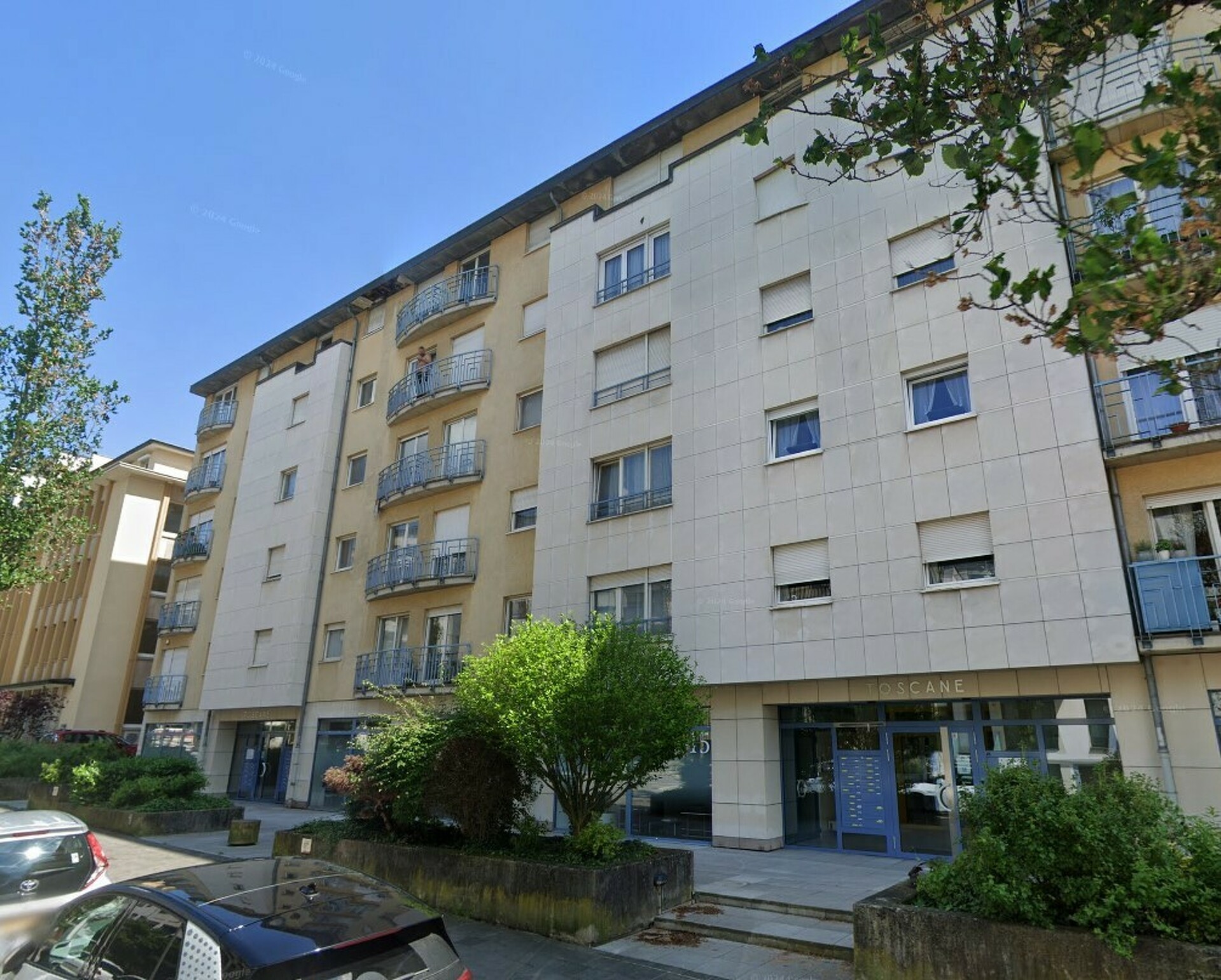 Facade toscane.jpg